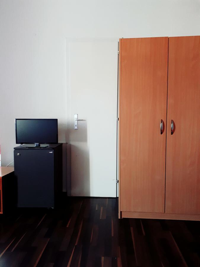 Hotel Garni Battello Melide Buitenkant foto